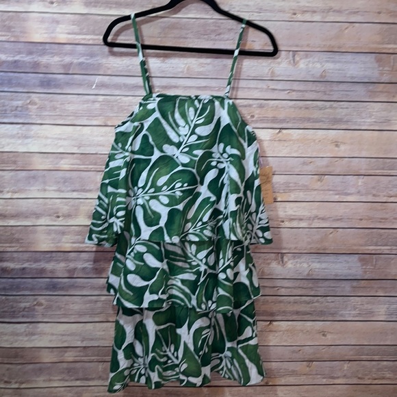 Natalie Anne Tiered Hawaiian Print Dress Size Medium NWT Gauzy Cotton G2 - Picture 1 of 8